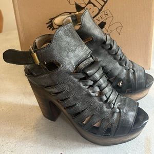 FreeBird “Congo” Sandler